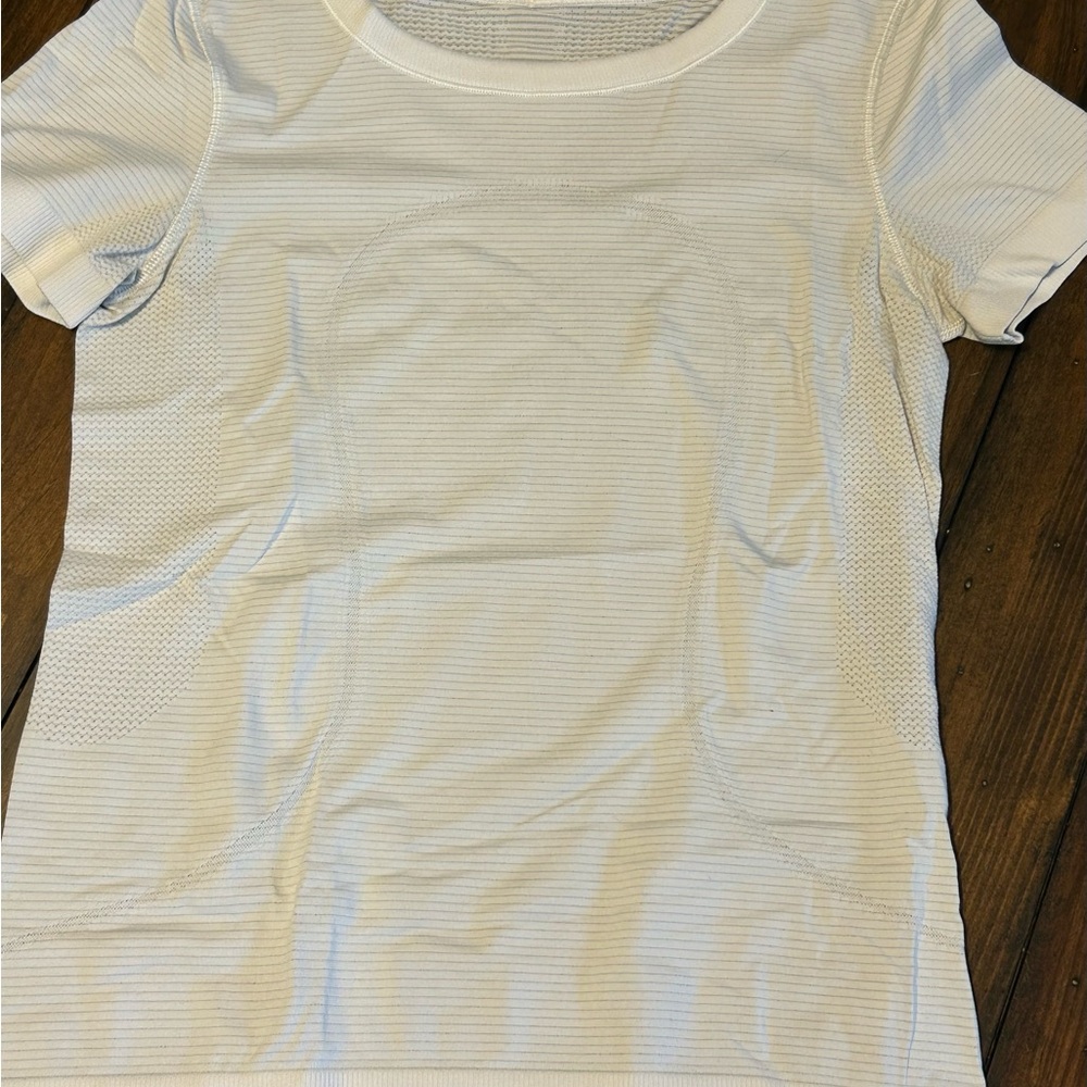 Lululemon Like New White Swiftly Tank